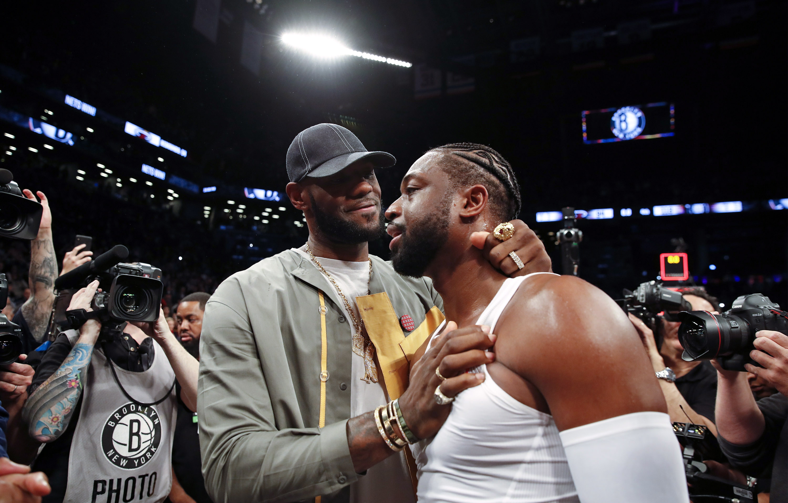 在完善牌照 在完善牌照